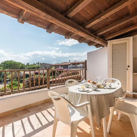 Aparthotel Capo Ceraso Family Costa Corallina