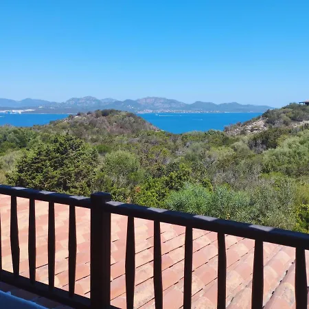 Apartmanhotel Capo Ceraso Family 3*