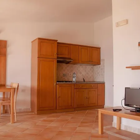 Capo Ceraso Family 3* Costa Corallina