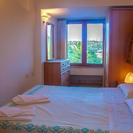Apartmanhotel Capo Ceraso Family Costa Corallina