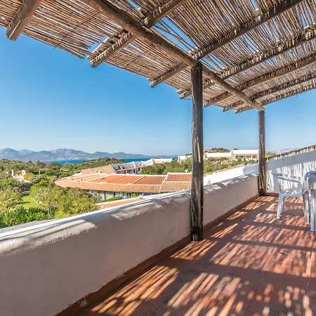 Capo Ceraso Family アパートホテル