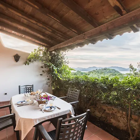 Capo Ceraso Family 4* コスタ・コラッリナ