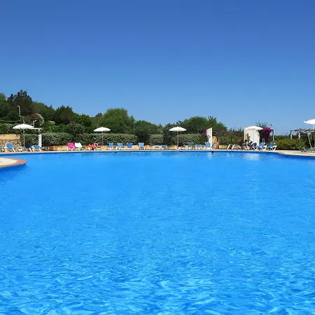 Capo Ceraso Family 4* コスタ・コラッリナ