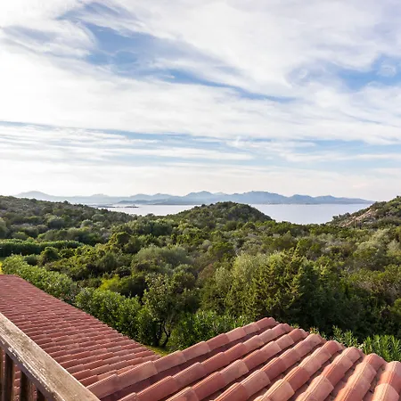 Capo Ceraso Family アパートホテル