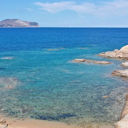 Capo Ceraso Family アパートホテル