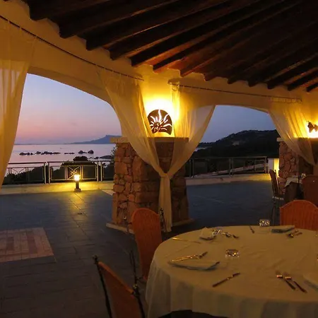 Capo Ceraso Family Apartmanhotel Costa Corallina