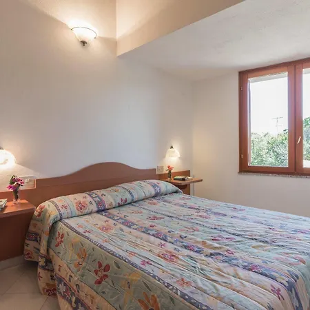 Apartmanhotel Capo Ceraso Family