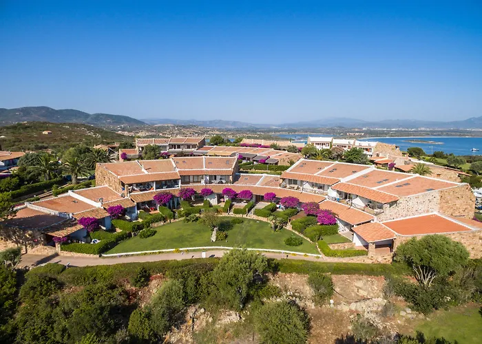 Capo Ceraso Family Aparthotel 4*