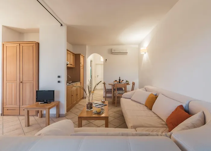 Capo Ceraso Family 4* Costa Corallina