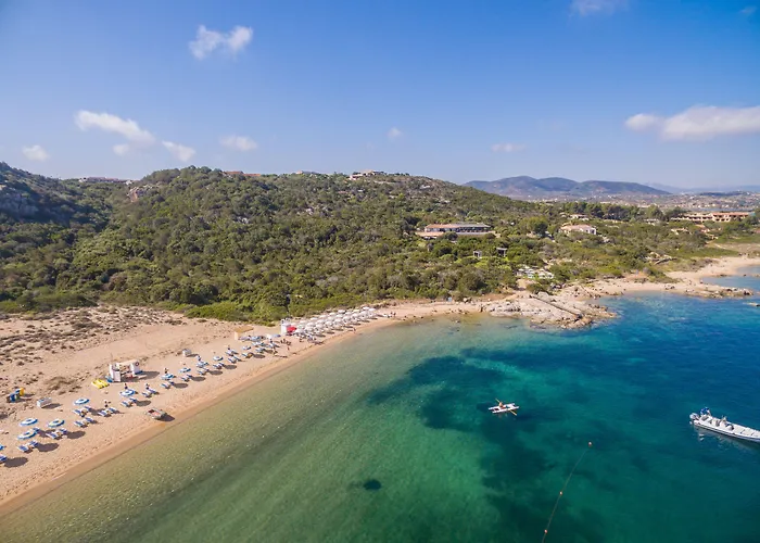 Aparthotel Capo Ceraso Family 4*