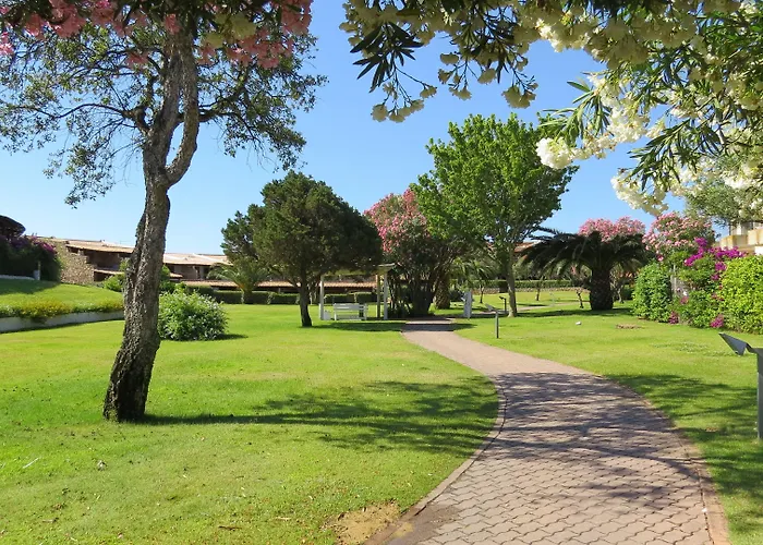 Aparthotel Capo Ceraso Family 4*