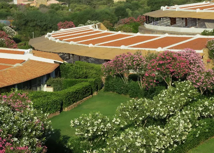 Capo Ceraso Family Aparthotel
